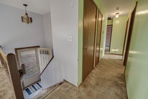 Tiny photo for 4149 W Oglesby Avenue, Gurnee, IL 60031 (MLS # 12536912)