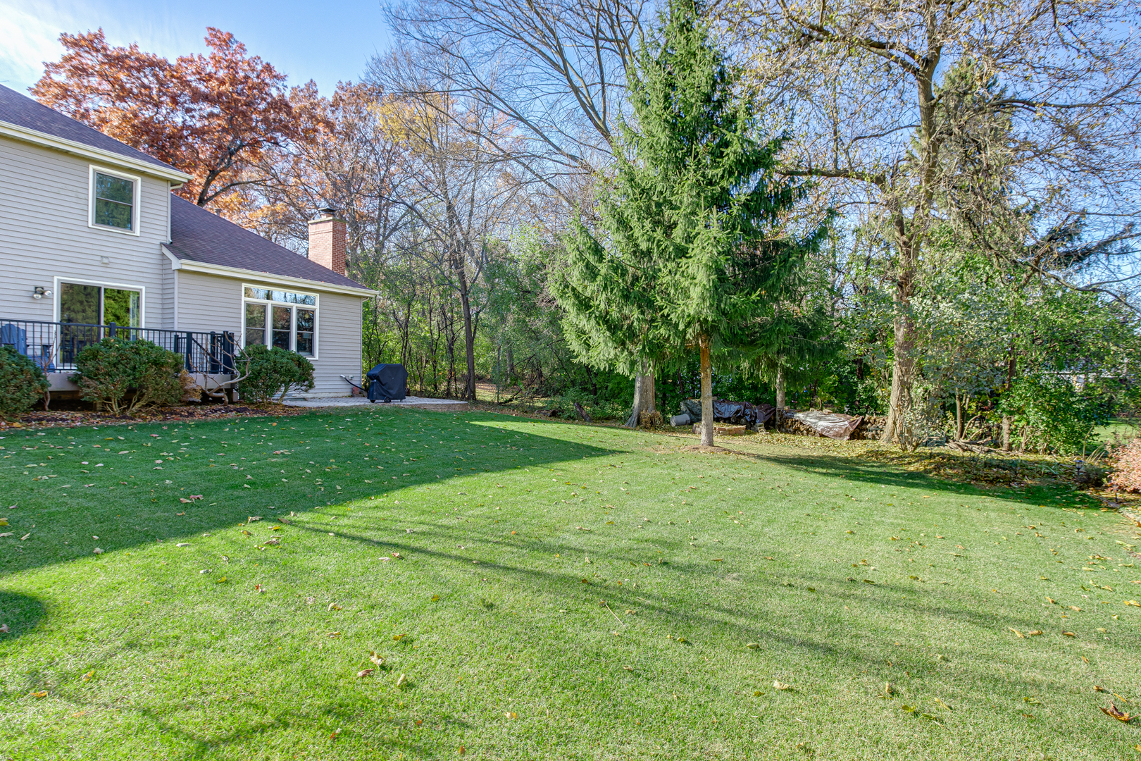 833 E Sterling Avenue