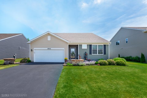 Photo of 1902 Doolin Avenue, McHenry, IL 60050 (MLS # 12670174)