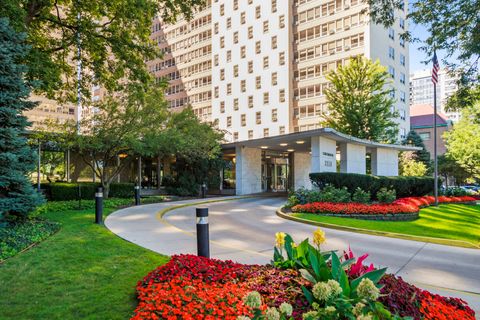 Tiny photo for Chicago, IL 60613 (MLS # 12556119)