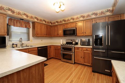 Tiny photo for 35 Meyerson Way, Wheeling, IL 60090 (MLS # 12626797)