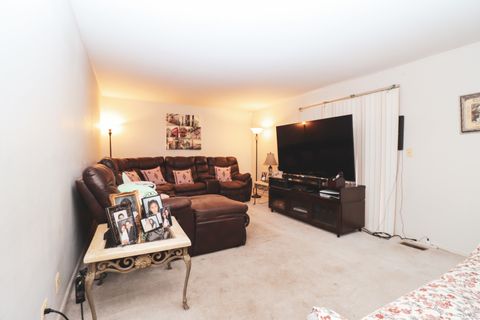 Tiny photo for 35 Meyerson Way, Wheeling, IL 60090 (MLS # 12626797)