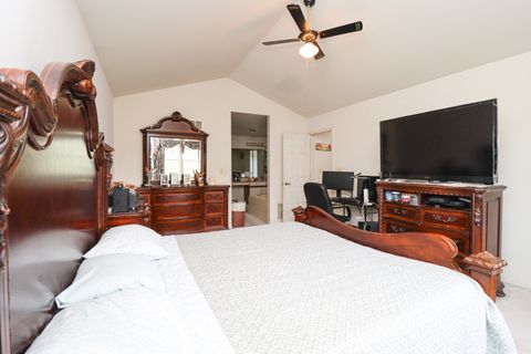 Tiny photo for 35 Meyerson Way, Wheeling, IL 60090 (MLS # 12626797)
