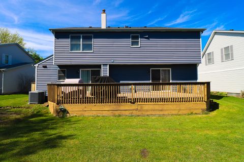 Tiny photo for 35 Meyerson Way, Wheeling, IL 60090 (MLS # 12626797)