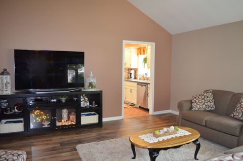 Tiny photo for 3813 Illinois Street, Crystal Lake, IL 60014 (MLS # 12656577)