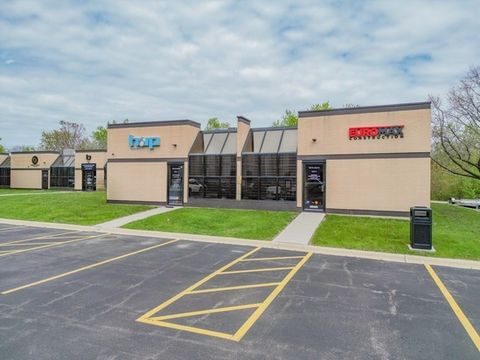 490 W Lake Street 2 Roselle IL 60172