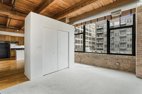 Tiny photo for 625 W Jackson Boulevard #307, Chicago, IL 60661 (MLS # 12575905)
