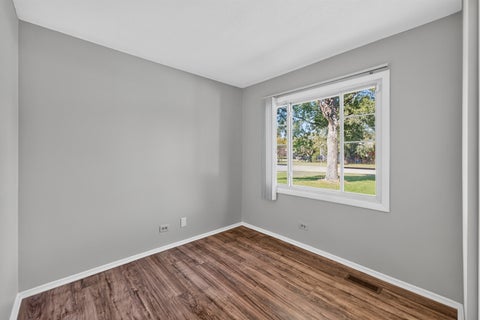 Tiny photo for 1622 W Celebrity Circle, Hanover Park, IL 60133 (MLS # 12779994)