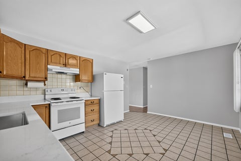Tiny photo for 1622 W Celebrity Circle, Hanover Park, IL 60133 (MLS # 12779994)
