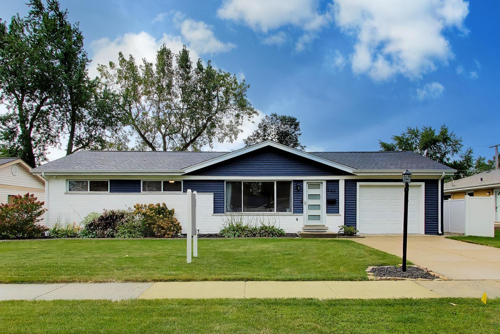 249 W Daniels Road