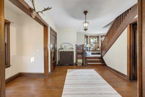 Tiny photo for 620 Clinton Avenue, Oak Park, IL 60304 (MLS # 12724645)