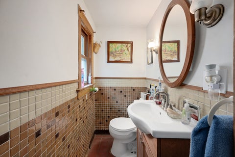 Tiny photo for 620 Clinton Avenue, Oak Park, IL 60304 (MLS # 12724645)