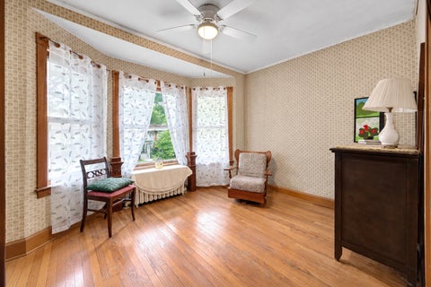 Tiny photo for 620 Clinton Avenue, Oak Park, IL 60304 (MLS # 12724645)