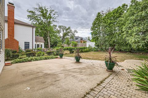 Tiny photo for 2S170 Stratford Road, Glen Ellyn, IL 60137 (MLS # 12609197)