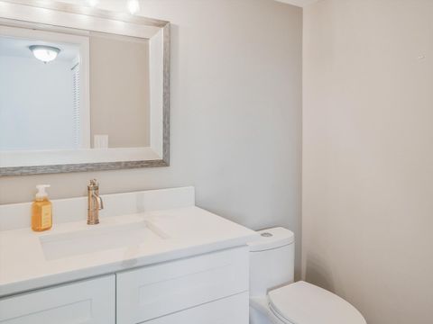 Tiny photo for 115 Cambrian Court, Roselle, IL 60172 (MLS # 12477700)