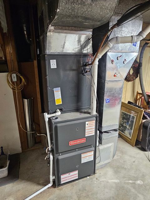 Tiny photo for 1504 Flock Avenue, Rock Falls, IL 61071 (MLS # 12546651)