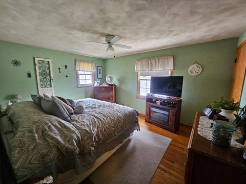 Tiny photo for 1504 Flock Avenue, Rock Falls, IL 61071 (MLS # 12546651)