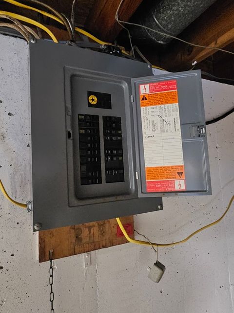 Tiny photo for 1504 Flock Avenue, Rock Falls, IL 61071 (MLS # 12546651)