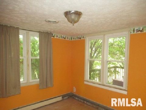 Tiny photo for 310 BLOSSOM Street, Carterville, IL 62918 (MLS # EB459839)