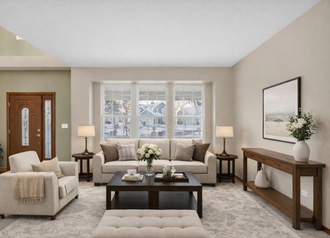 Tiny photo for 15 S Conway Court, South Elgin, IL 60177 (MLS # 12557293)