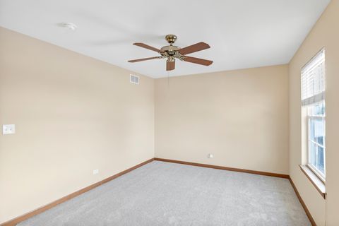 Tiny photo for 15 S Conway Court, South Elgin, IL 60177 (MLS # 12557293)