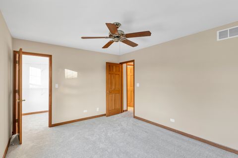 Tiny photo for 15 S Conway Court, South Elgin, IL 60177 (MLS # 12557293)