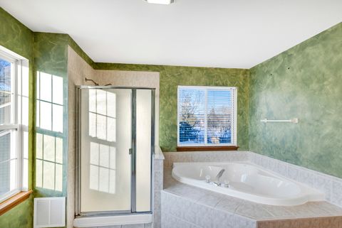 Tiny photo for 15 S Conway Court, South Elgin, IL 60177 (MLS # 12557293)