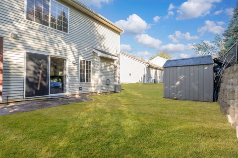 Tiny photo for 10 Ronan Court, Lake In The Hills, IL 60156 (MLS # 12471293)