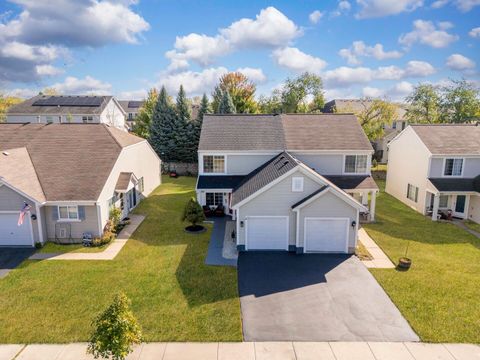 Tiny photo for 10 Ronan Court, Lake In The Hills, IL 60156 (MLS # 12471293)