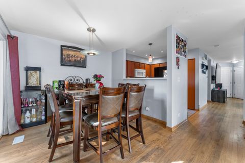 Tiny photo for 10 Ronan Court, Lake In The Hills, IL 60156 (MLS # 12471293)