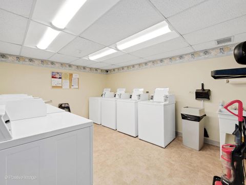 Tiny photo for 907 Curtiss Street #504, Downers Grove, IL 60515 (MLS # 12544009)