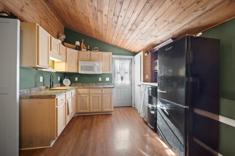 Tiny photo for 195 Lake Warren Drive, Monmouth, IL 61462 (MLS # 12791343)