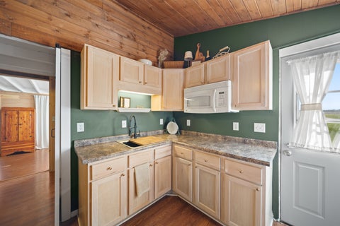 Tiny photo for 195 Lake Warren Drive, Monmouth, IL 61462 (MLS # 12791343)