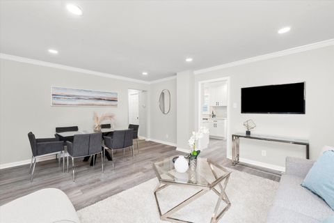 Tiny photo for 1016 RICHMOND Street, Joliet, IL 60435 (MLS # 12524925)