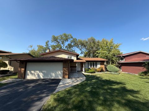 Photo of 5208 Keith Drive, Richton Park, IL 60471 (MLS # 12470435)