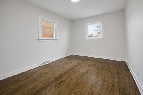 Tiny photo for 7727 New England Avenue, Burbank, IL 60459 (MLS # 12616521)