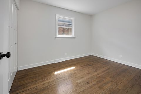 Tiny photo for 7727 New England Avenue, Burbank, IL 60459 (MLS # 12616521)