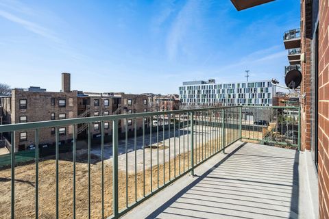 Tiny photo for 3631 N Halsted Street #308, Chicago, IL 60613 (MLS # 12582659)