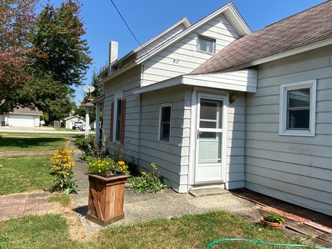 A home in Blue Mound