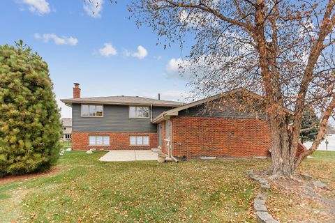 Tiny photo for 8926 Butterfield Lane, Orland Park, IL 60462 (MLS # 12521809)