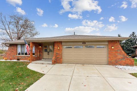 Photo of 8926 Butterfield Lane, Orland Park, IL 60462 (MLS # 12521809)