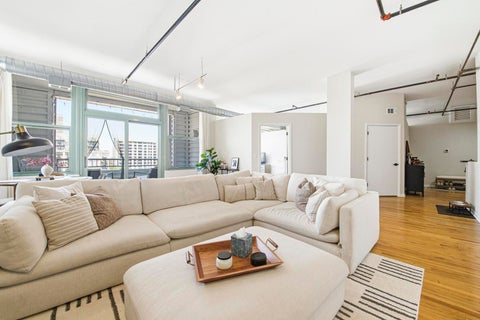 Tiny photo for 2001 S Calumet Avenue #711, Chicago, IL 60616 (MLS # 12662587)