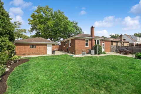 Tiny photo for 1300 Evers Avenue, Westchester, IL 60154 (MLS # 12656965)