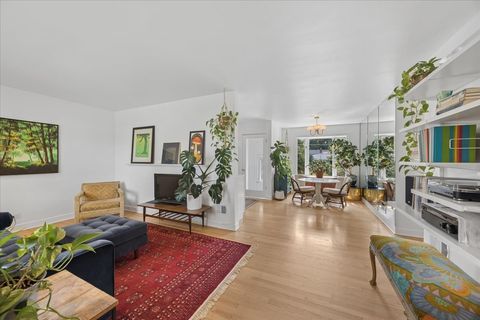 Tiny photo for 1300 Evers Avenue, Westchester, IL 60154 (MLS # 12656965)