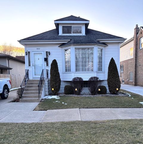 Photo of 10312 S SPAULDING Avenue, Chicago, IL 60655 (MLS # 12592343)