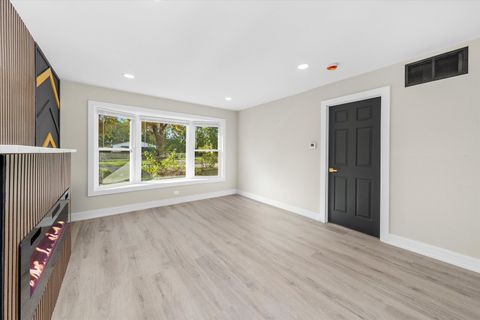 Tiny photo for 16619 Marshfield Avenue, Markham, IL 60428 (MLS # 12496967)