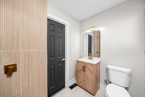 Tiny photo for 16619 Marshfield Avenue, Markham, IL 60428 (MLS # 12496967)