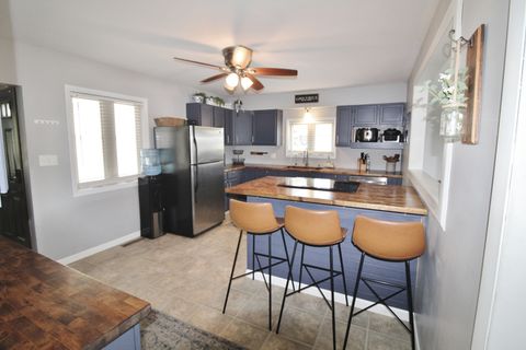 Tiny photo for 1226 Retz Drive, Ottawa, IL 61350 (MLS # 12487339)