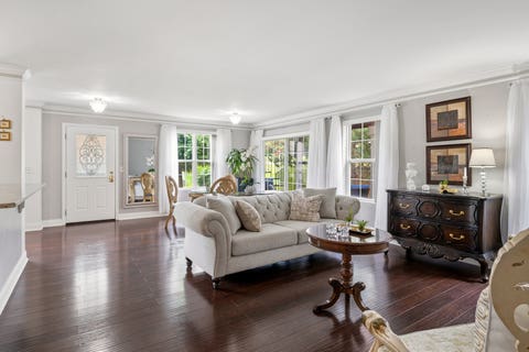 Tiny photo for 513 Windham Cove Drive, Crystal Lake, IL 60014 (MLS # 12668850)