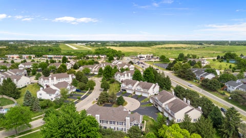Tiny photo for 513 Windham Cove Drive, Crystal Lake, IL 60014 (MLS # 12668850)